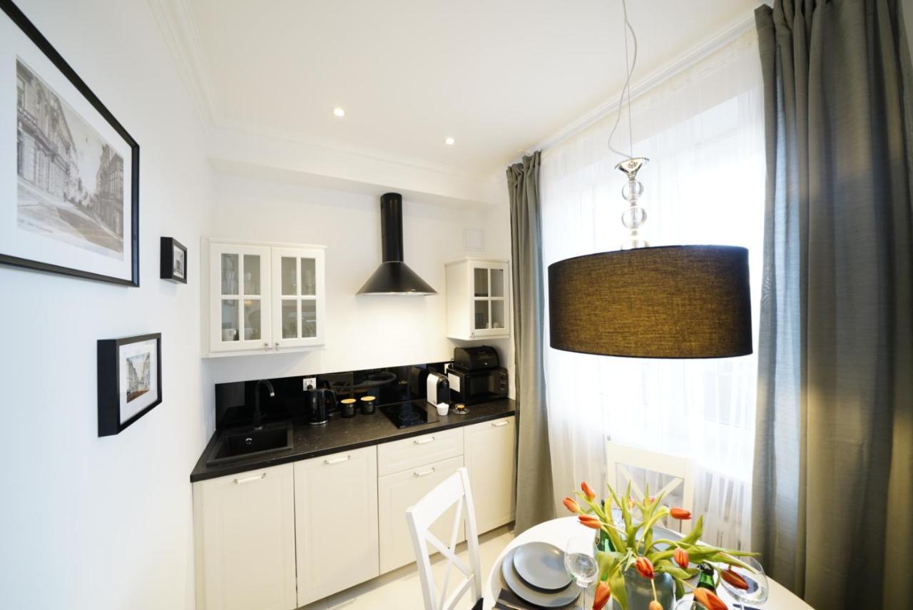 Small Residence - Apartamenty Sienkiewicza Келце Екстериор снимка