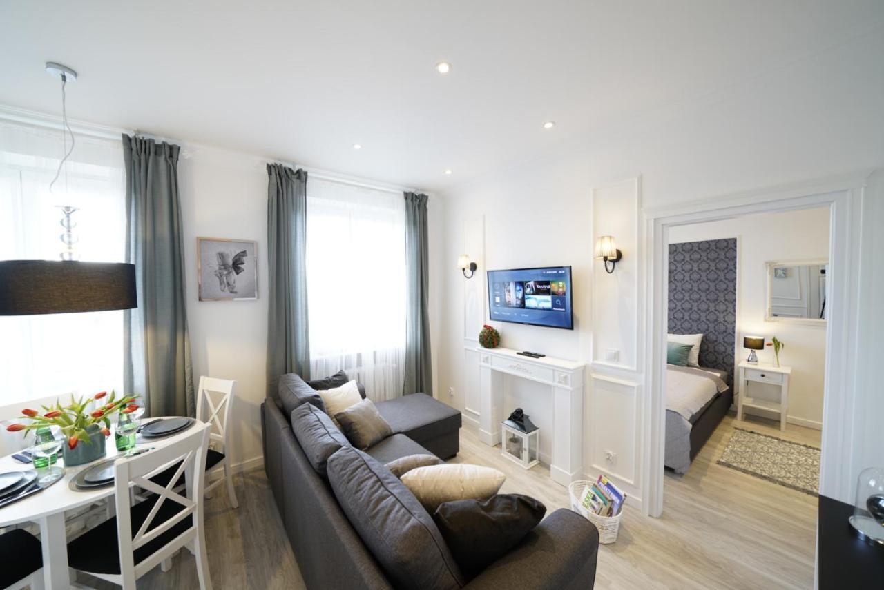 Small Residence - Apartamenty Sienkiewicza Келце Екстериор снимка